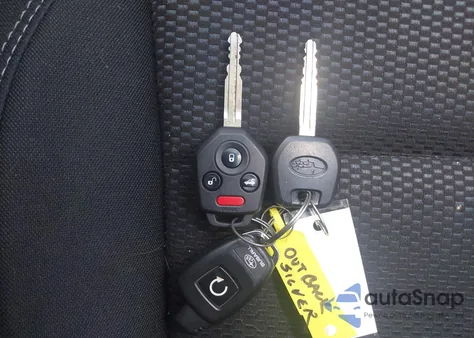 2019 Subaru Outback 2.5I Premium from USA, damaged, VIN 4S4BSAHCXK3275184